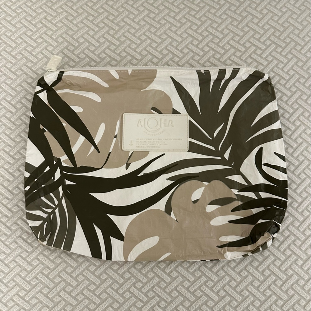 Aloha Collection Mid Pouch Bag